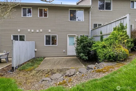 5517 E 99th St Court Puyallup WA 98373