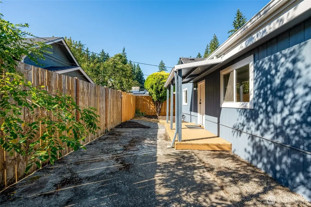 411 N Stillaguamish Avenue Arlington WA 98223