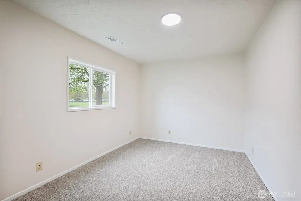 1123 7th Avenue Longview WA 98632