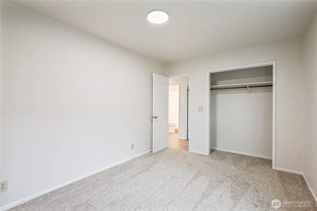 1123 7th Avenue Longview WA 98632