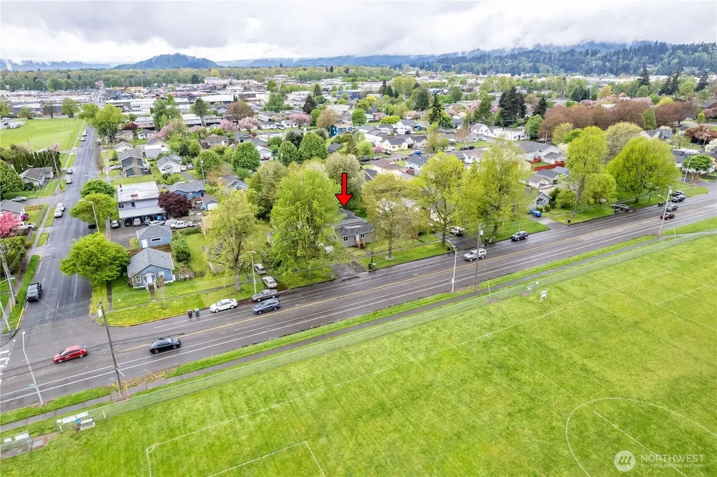 1123 7th Avenue Longview WA 98632