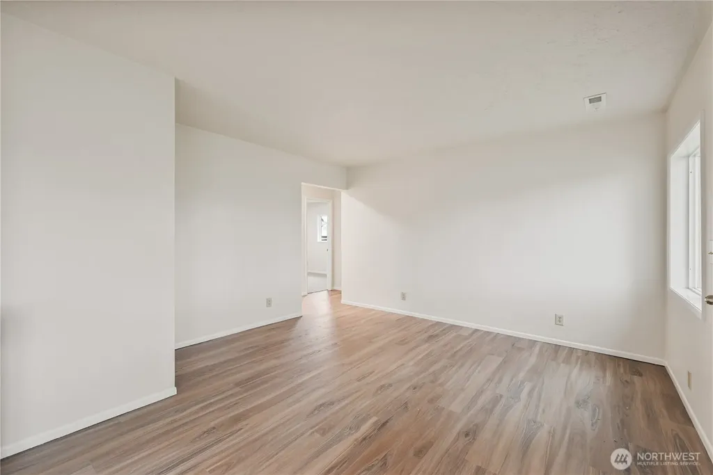 1123 7th Avenue Longview WA 98632