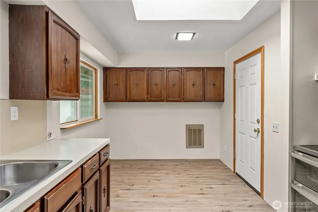 516 Lucky Lane Aberdeen WA 98520