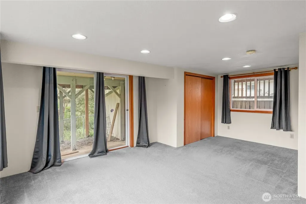 516 Lucky Lane Aberdeen WA 98520