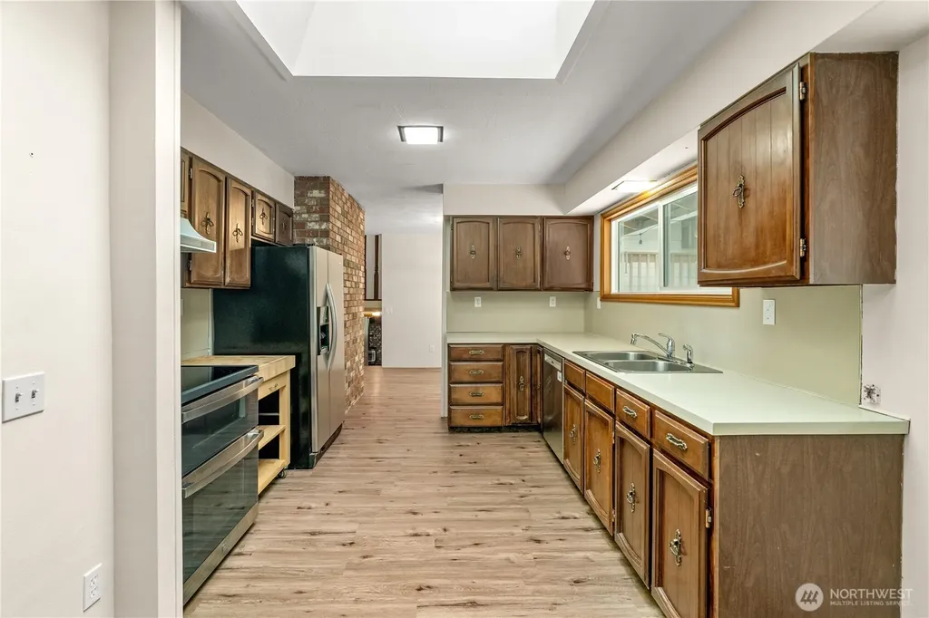 516 Lucky Lane Aberdeen WA 98520