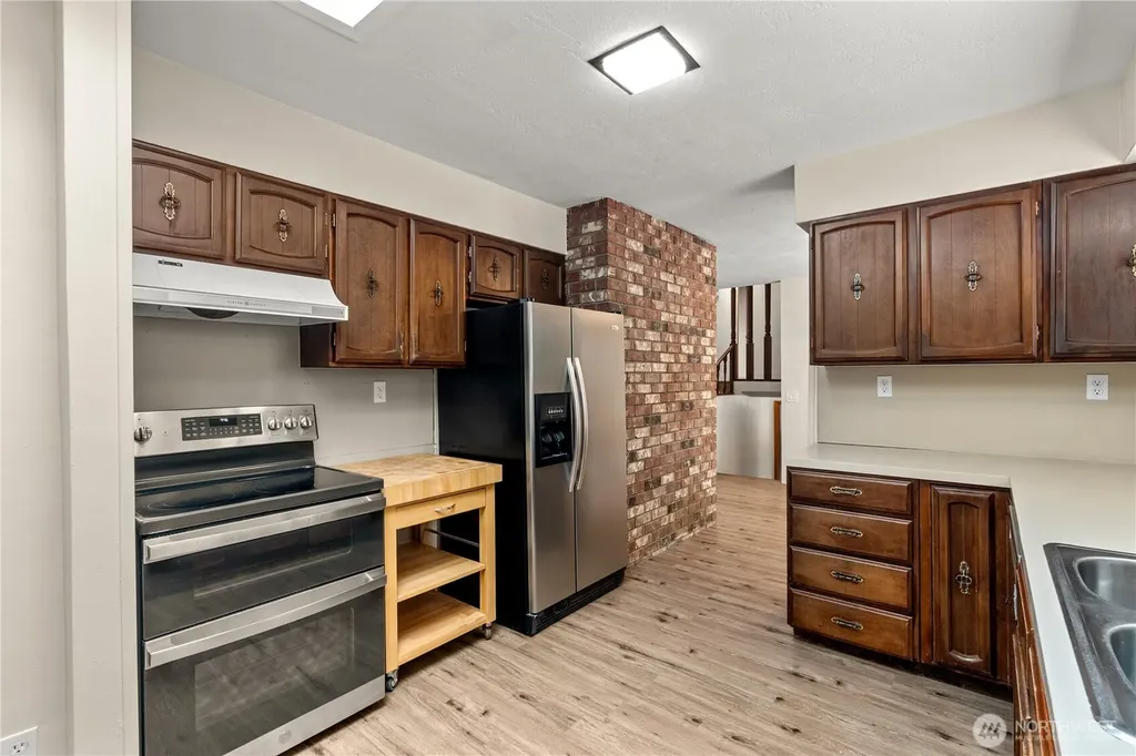 516 Lucky Lane Aberdeen WA 98520