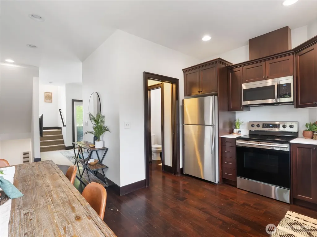 2019 Cornwall Avenue Bellingham WA 98225