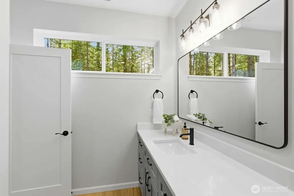 7993 Roundup Lane NW Silverdale WA 98383