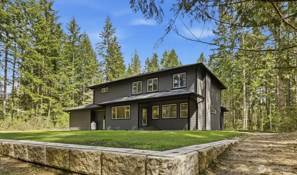 7993 Roundup Lane NW Silverdale WA 98383