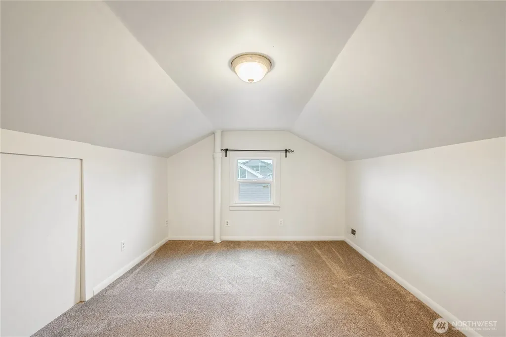 302 23rd Avenue Longview WA 98632