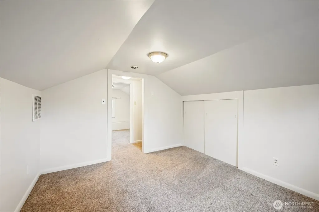 302 23rd Avenue Longview WA 98632