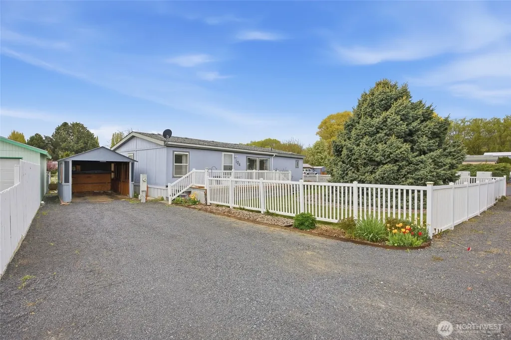 2285 Basin Street SW Ephrata WA 98823