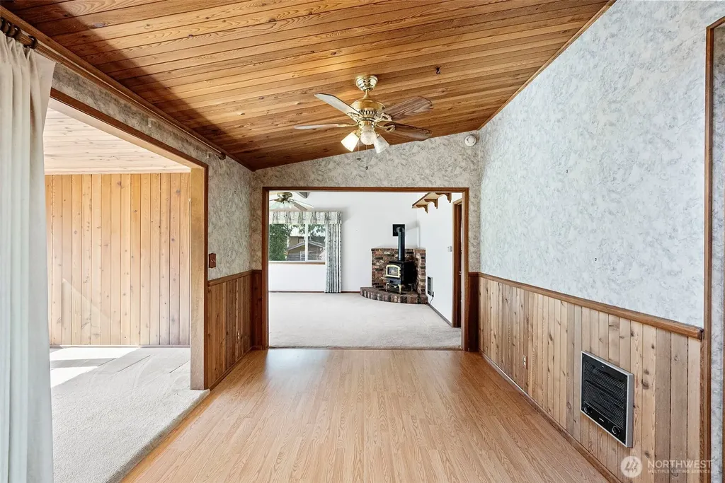 210 Kelly Road Brinnon WA 98320