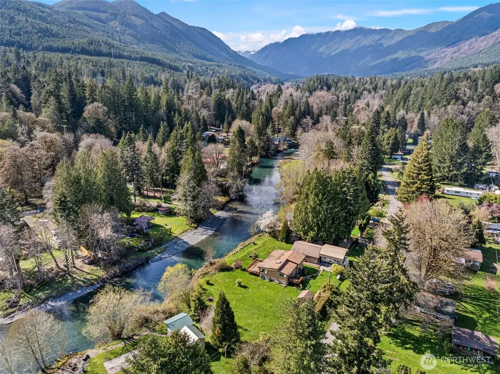 210 Kelly Road Brinnon WA 98320