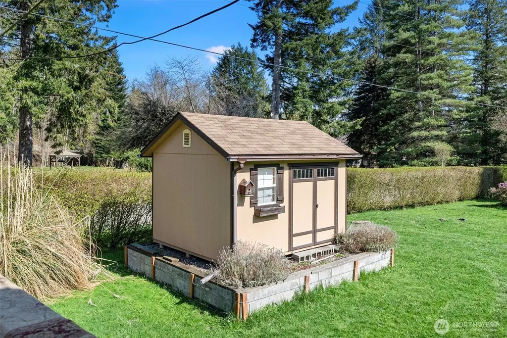 210 Kelly Road Brinnon WA 98320