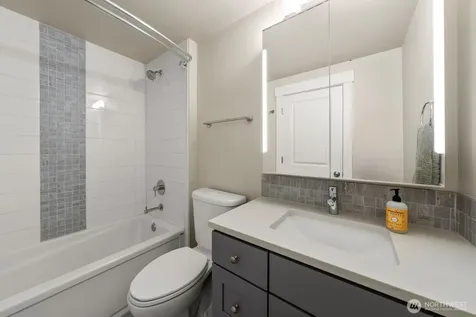 12011 9th Avenue NW Seattle WA 98177