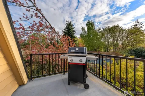 12011 9th Avenue NW Seattle WA 98177