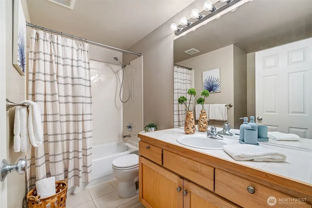 11423 NE 86th Street Kirkland WA 98033