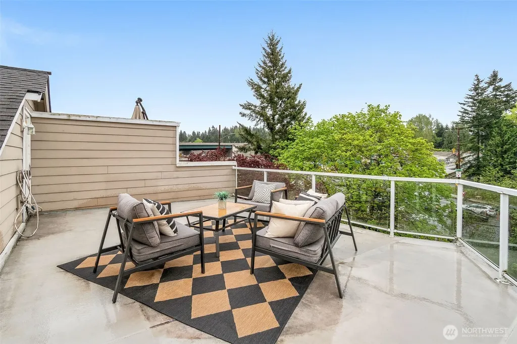 11423 NE 86th Street Kirkland WA 98033