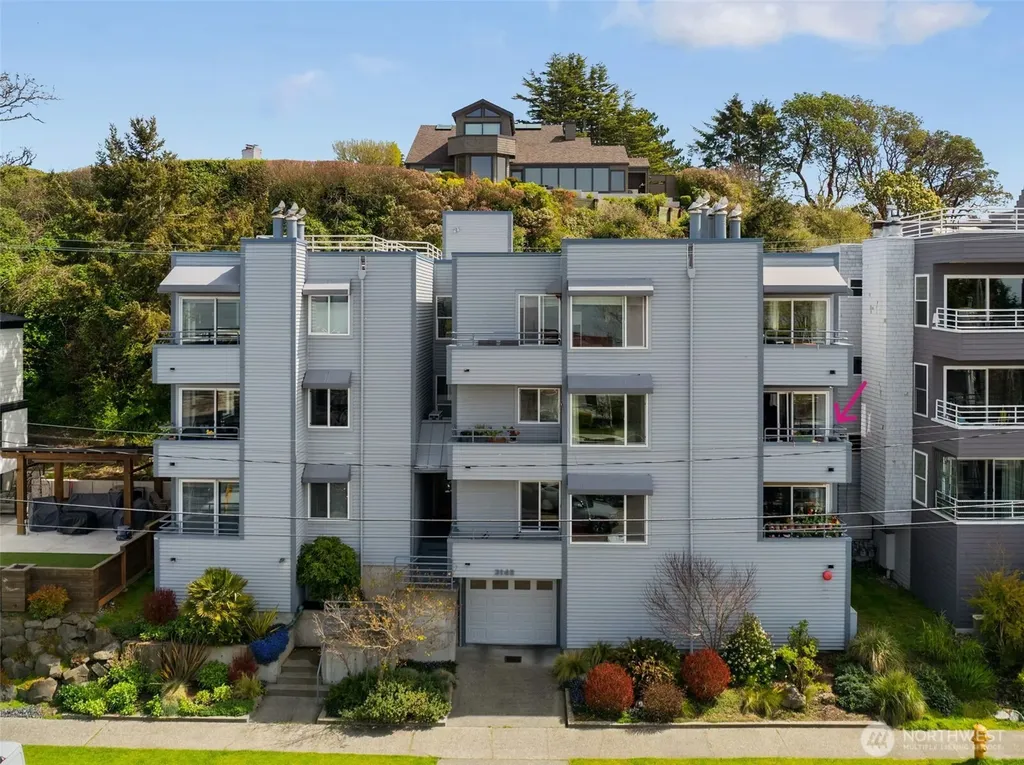 3142 Alki Avenue SW Seattle WA 98116