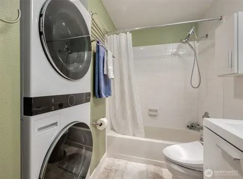 3142 Alki Avenue SW Seattle WA 98116