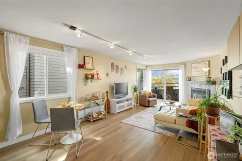 3142 Alki Avenue SW Seattle WA 98116