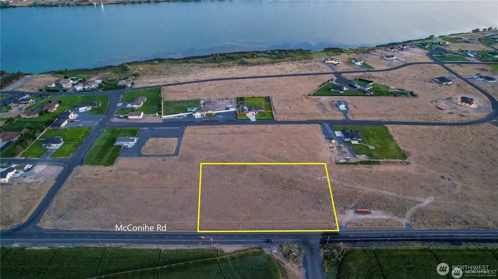 5355 NE Mcconihe Road Moses Lake WA 98837