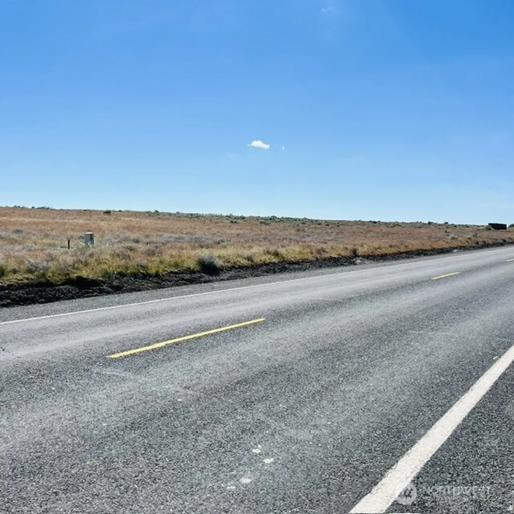 5355 NE Mcconihe Road Moses Lake WA 98837