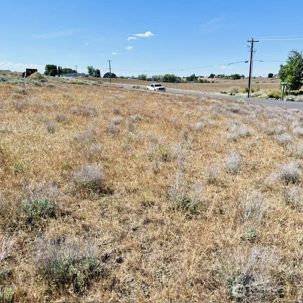 5355 NE Mcconihe Road Moses Lake WA 98837