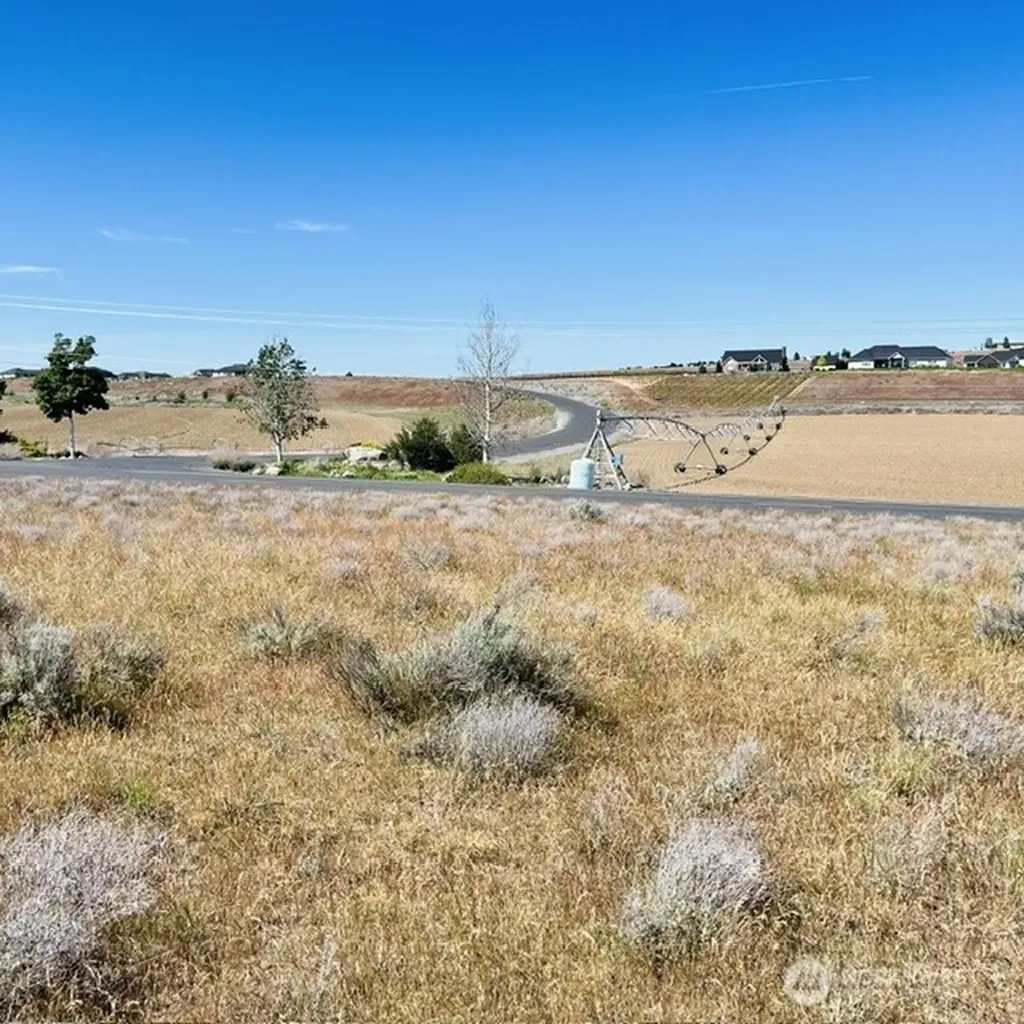 5355 NE Mcconihe Road Moses Lake WA 98837