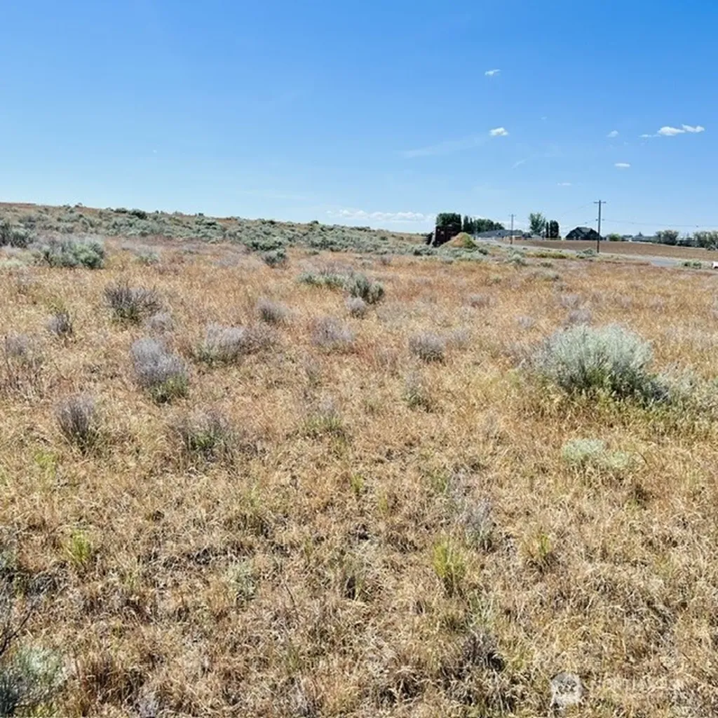 5355 NE Mcconihe Road Moses Lake WA 98837