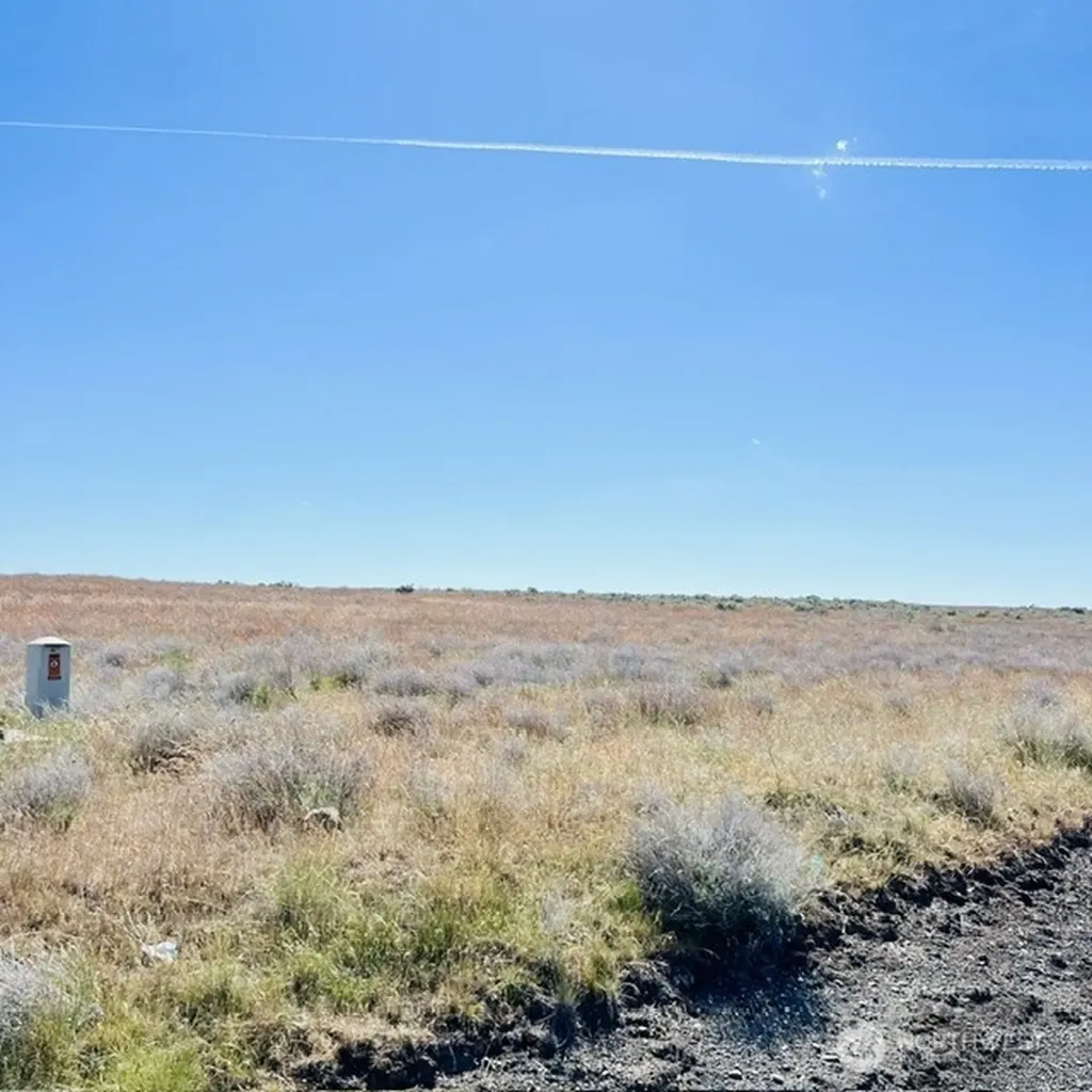 5355 NE Mcconihe Road Moses Lake WA 98837