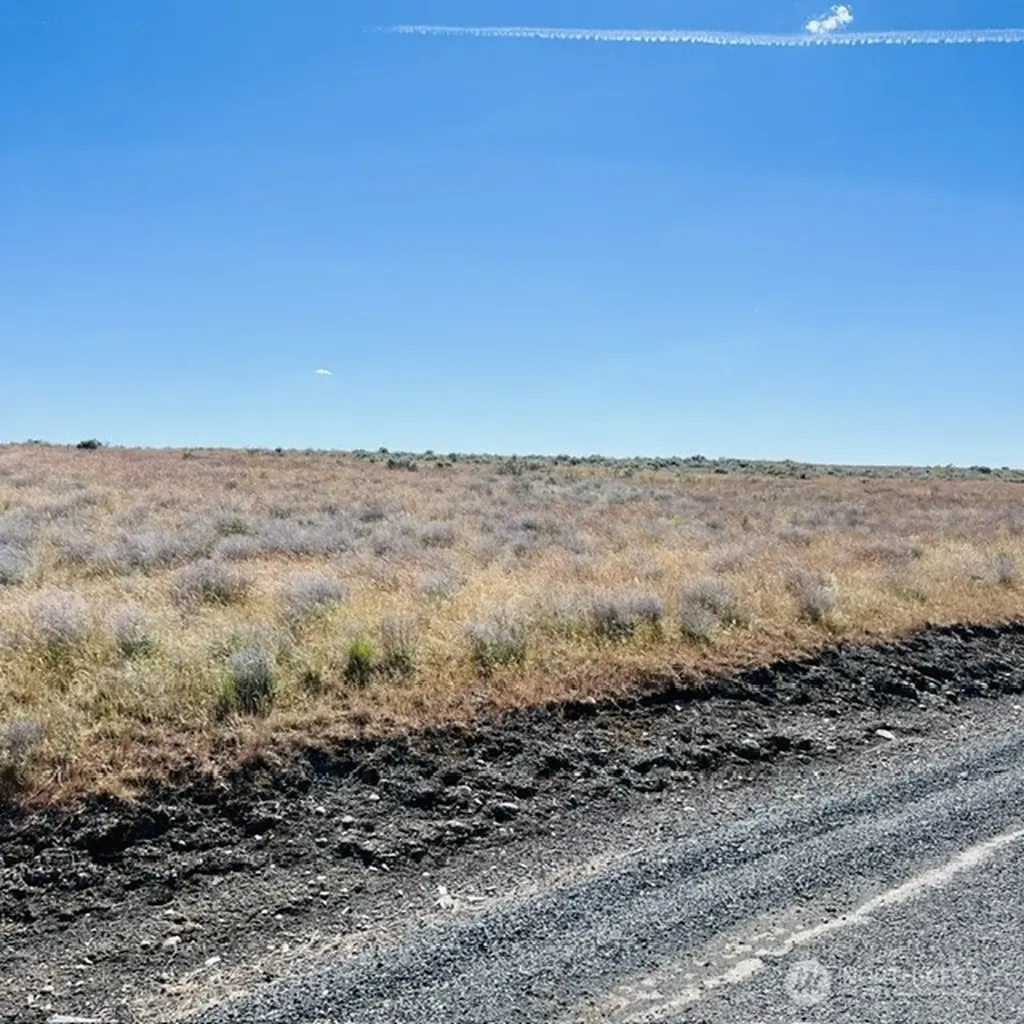 5355 NE Mcconihe Road Moses Lake WA 98837