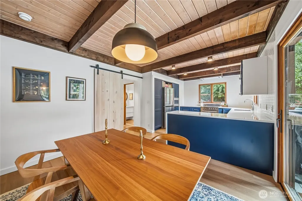 11907 103rd Avenue SW Vashon WA 98070