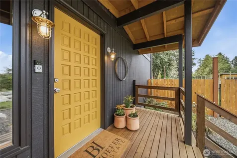 11907 103rd Avenue SW Vashon WA 98070