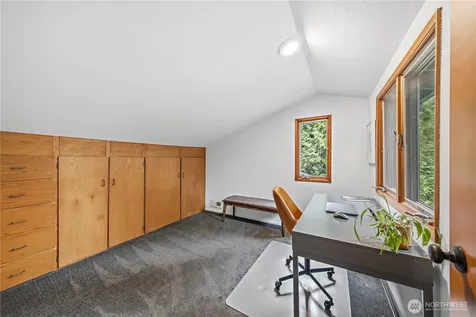 11907 103rd Avenue SW Vashon WA 98070
