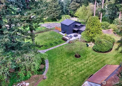 11907 103rd Avenue SW Vashon WA 98070