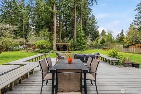11907 103rd Avenue SW Vashon WA 98070