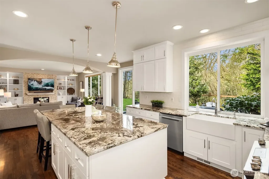 8042 243rd Place NE Redmond WA 98053