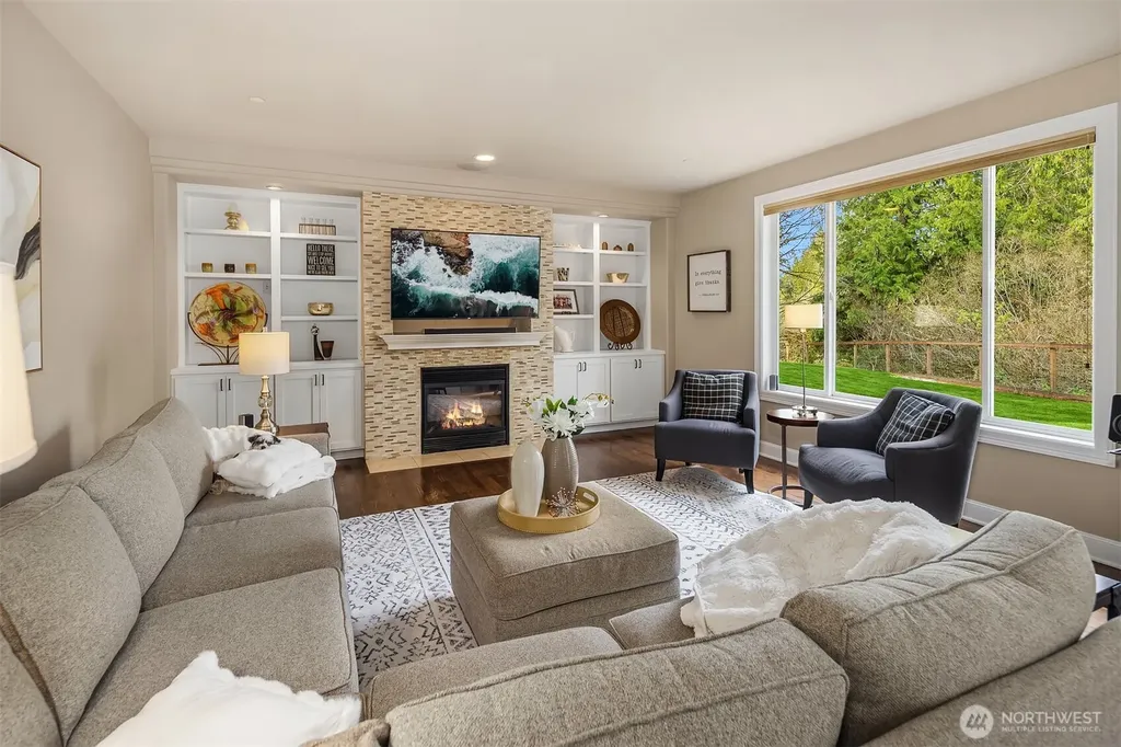 8042 243rd Place NE Redmond WA 98053