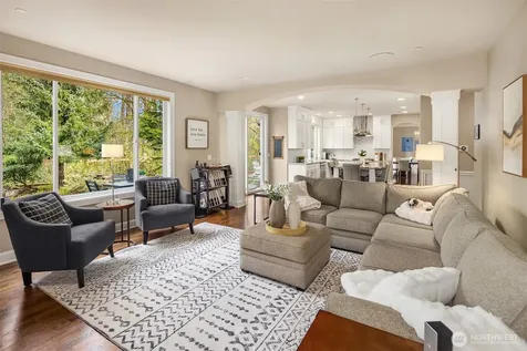 8042 243rd Place NE Redmond WA 98053