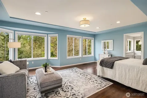 8042 243rd Place NE Redmond WA 98053