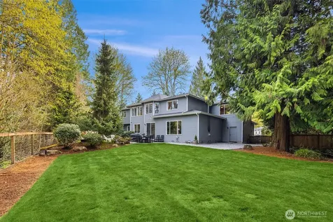 8042 243rd Place NE Redmond WA 98053