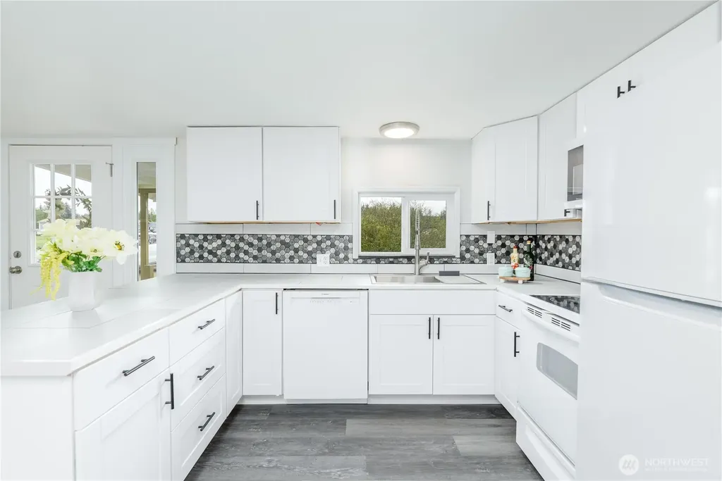 251 Washington Harbor Road Sequim WA 98382