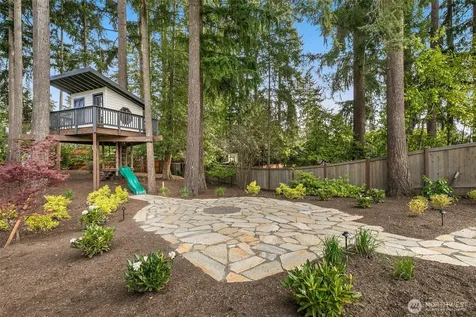 10630 SE 22nd Street Bellevue WA 98004