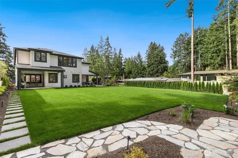 10630 SE 22nd Street Bellevue WA 98004