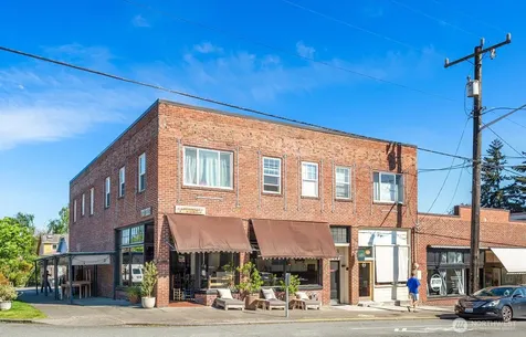 4116 Burke Avenue N Seattle WA 98103