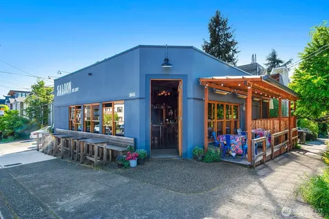 4116 Burke Avenue N Seattle WA 98103