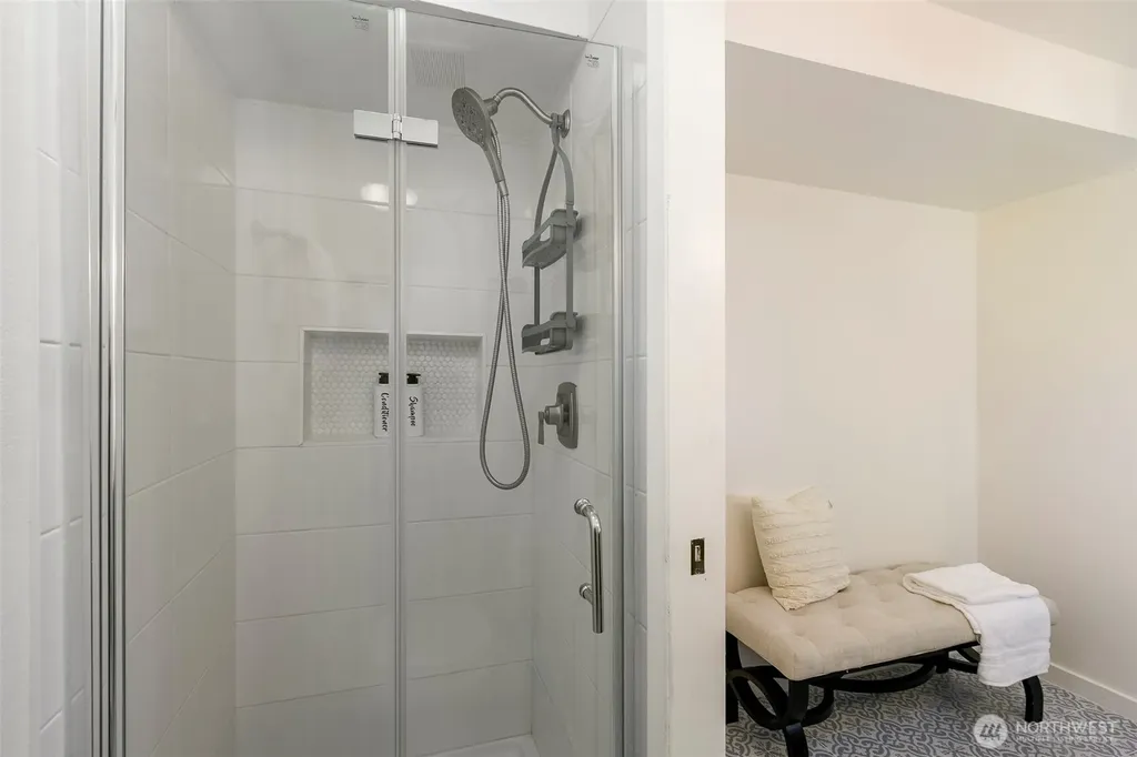 15812 NE 106th Street Redmond WA 98052