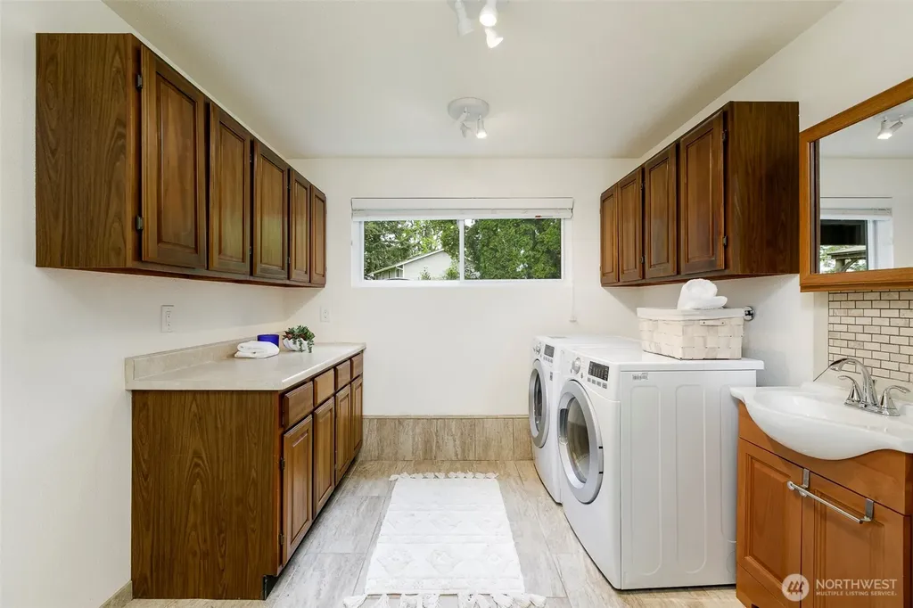 15812 NE 106th Street Redmond WA 98052